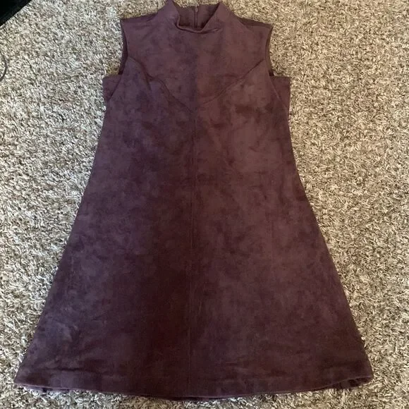 Ivanka Trump plum/purple velvet dress, size 8. - Picture 2 of 10